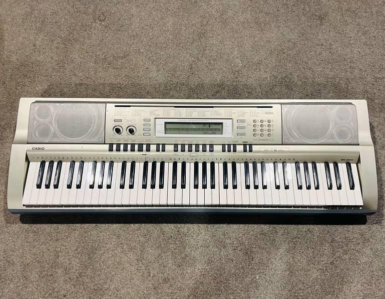 Casio WK-200 Keyboard with Indians tones piano Yamaha  Korg Roland 1