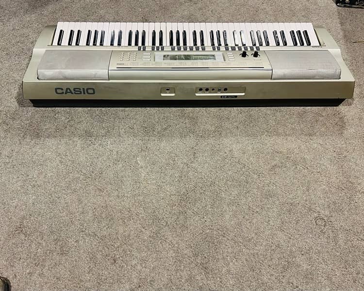 Casio WK-200 Keyboard with Indians tones piano Yamaha  Korg Roland 6