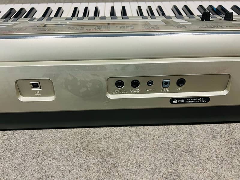 Casio WK-200 Keyboard with Indians tones piano Yamaha  Korg Roland 9