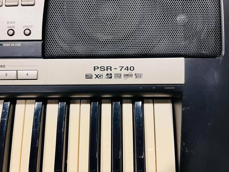 Yamaha PSR-740 Keyboard with India’s tones Yamaha  Korg Roland Casio 7