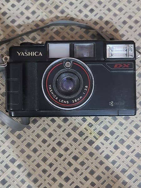 Yashika Camera very rare and antique 3