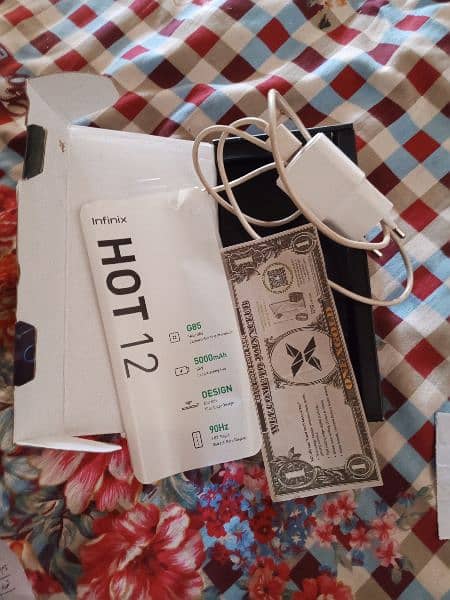 Infinix hot 12 6/128GB full 10 by 10 condition with box charger 6
