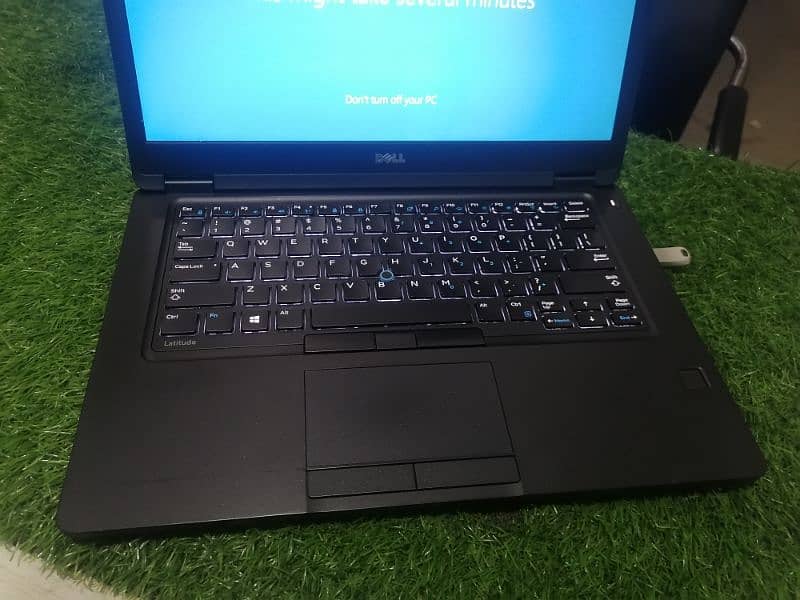Dell 5480 i5 7th gen with Glass less touch screen 7