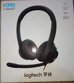 Logitech H390 USB Headset with Noise Cancelling Mice