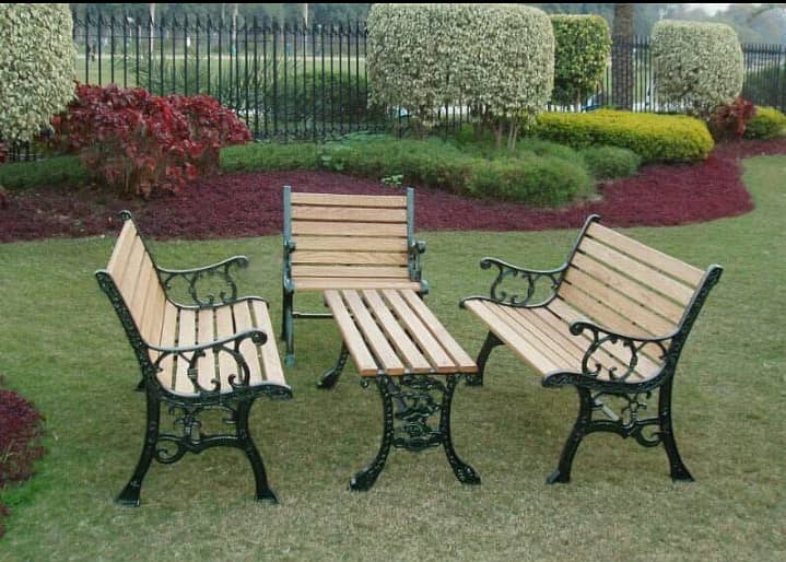 Outdoor bench, Garden PArk Diecast IRon and wooden bench 1