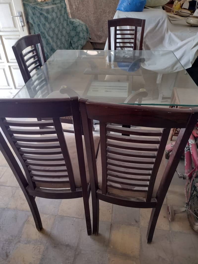 Dining Table with 4 chairs Bandoq Wala Design 0