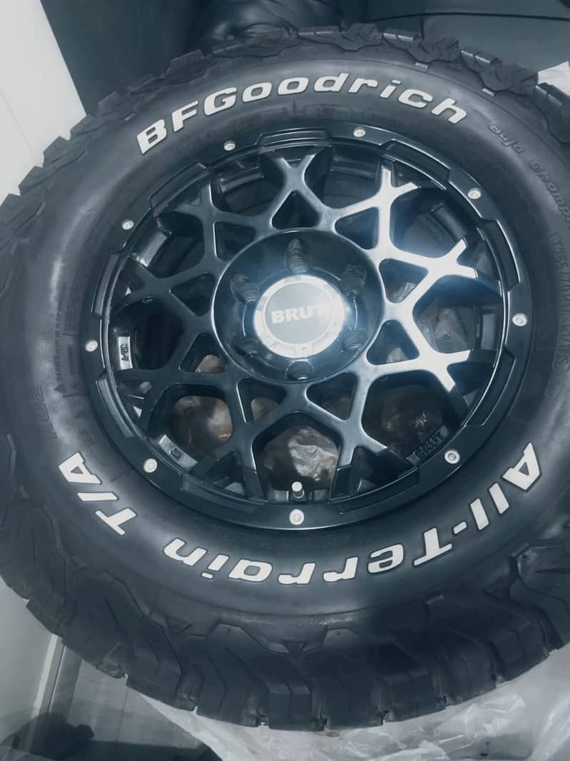 BRUT fresh import Alloy Rim with New Tyres for Land Cruiser Prado 0