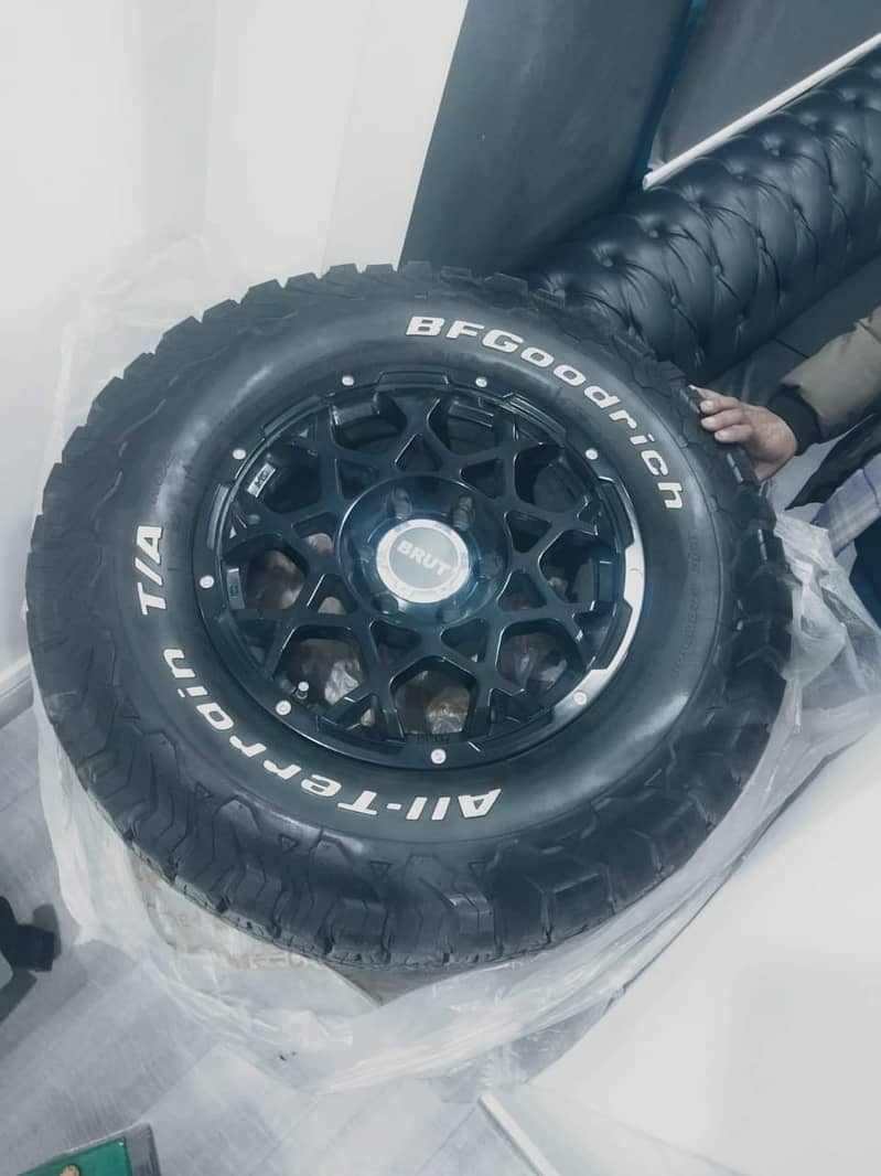 BRUT fresh import Alloy Rim with New Tyres for Land Cruiser Prado 7