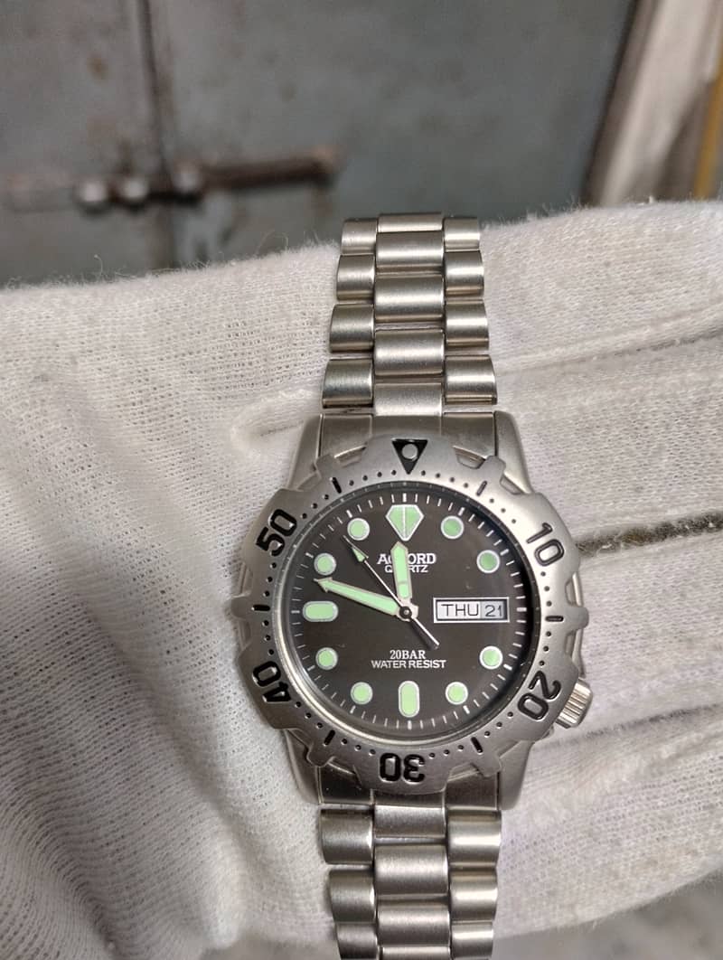 Branded Watch 0