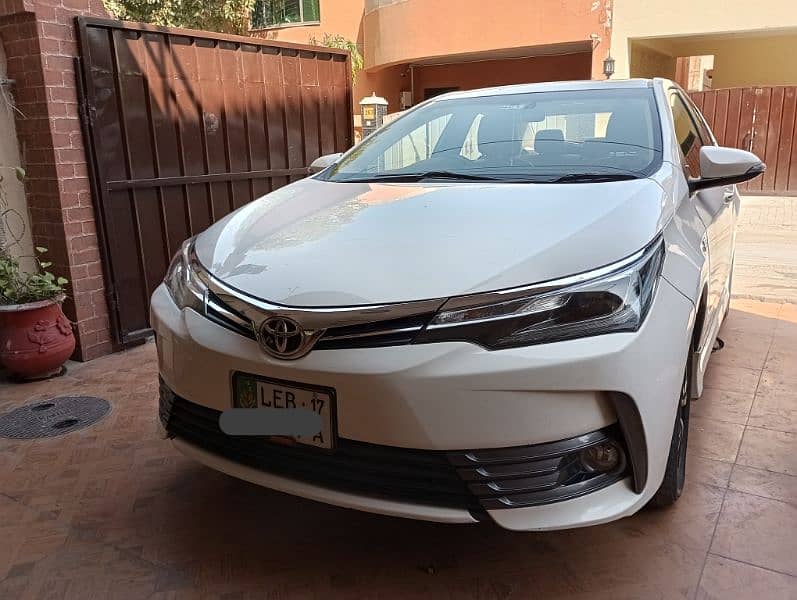 Toyota Corolla Altis Grande 2017 0