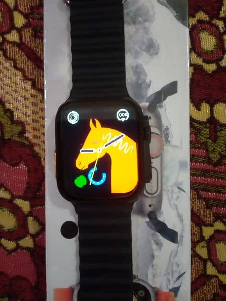 Smart Watch  10/10 condition 4