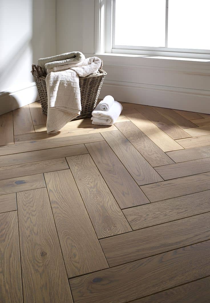 Wooden Floor،Vinyl floors،Carpet tiles،spc floor,Rubber floor,Pvc Door 8