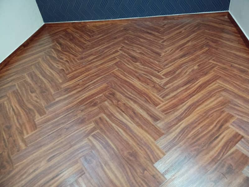 Wooden Floor،Vinyl floors،Carpet tiles،spc floor,Rubber floor,Pvc Door 11