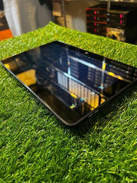 Core i3 6th generation Window Tablet 2