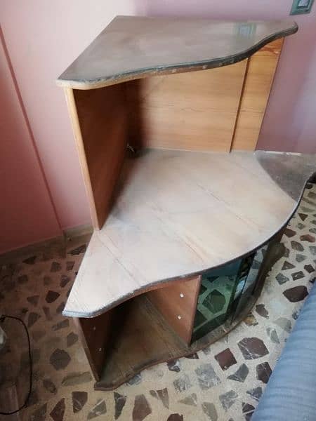 OLD RUSSIAN WOOD TV TROLLEY WITH EXTRA SHELF'S 1