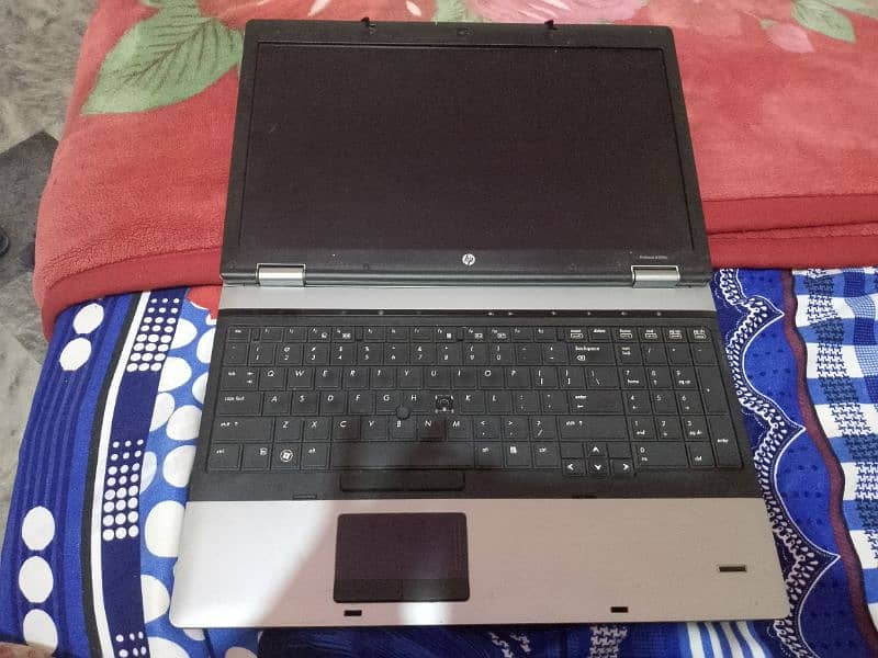 Hp laptop window 10 pro 2