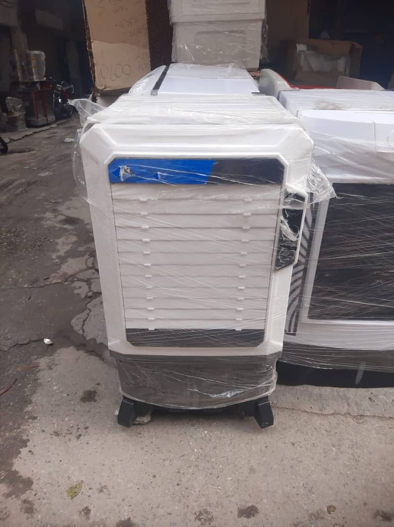 Room air cooler on factory price avilable for all pakistan12 volt 8