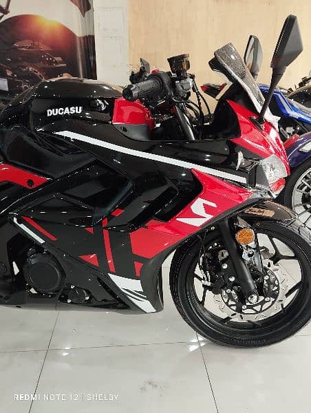 Yamaha R1 replica 400cc 13