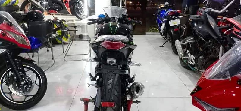 Yamaha R3 replica 350cc 6