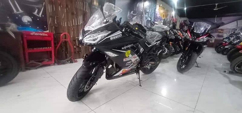 Kawasaki Ninja replica 350cc 9