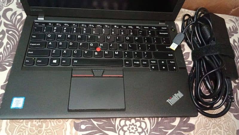 Lenovo ThinkPad X260 8/750Gb 1
