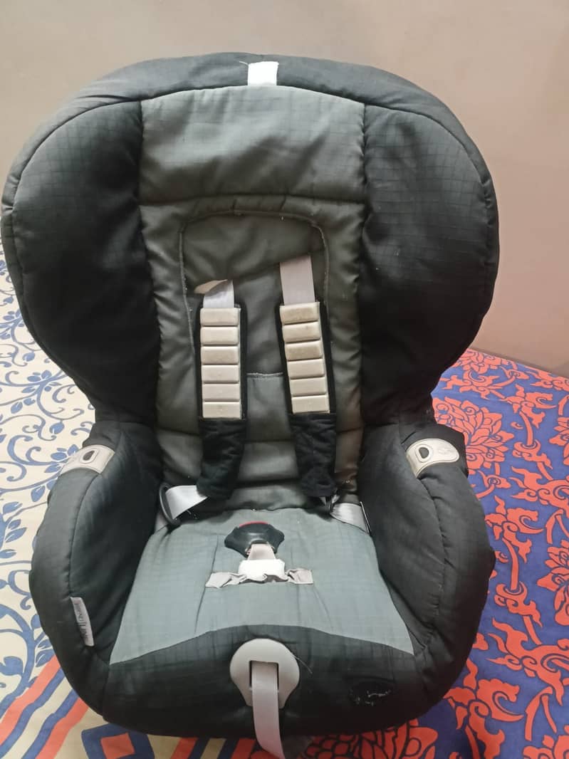 Baby car seat / Car seat / Carry cot / Swing for sale 1