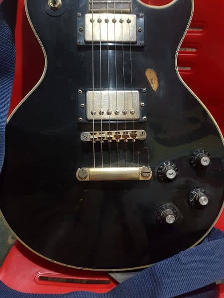 Les Paul Cranky Guitar 4