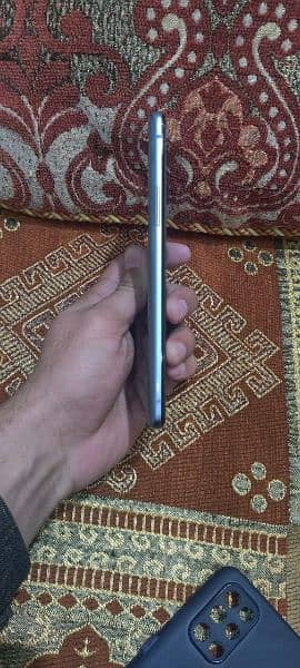 OnePlus 9 9R 4