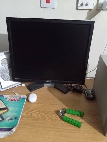 I'm selling dell pc and LCD new condition complete setup for sale 9
