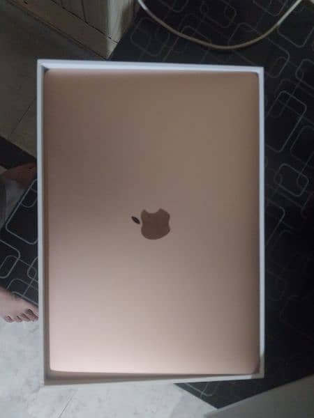 Apple 13 Macbook Air 2020 M1 chip 8gb 512gb ssd 2