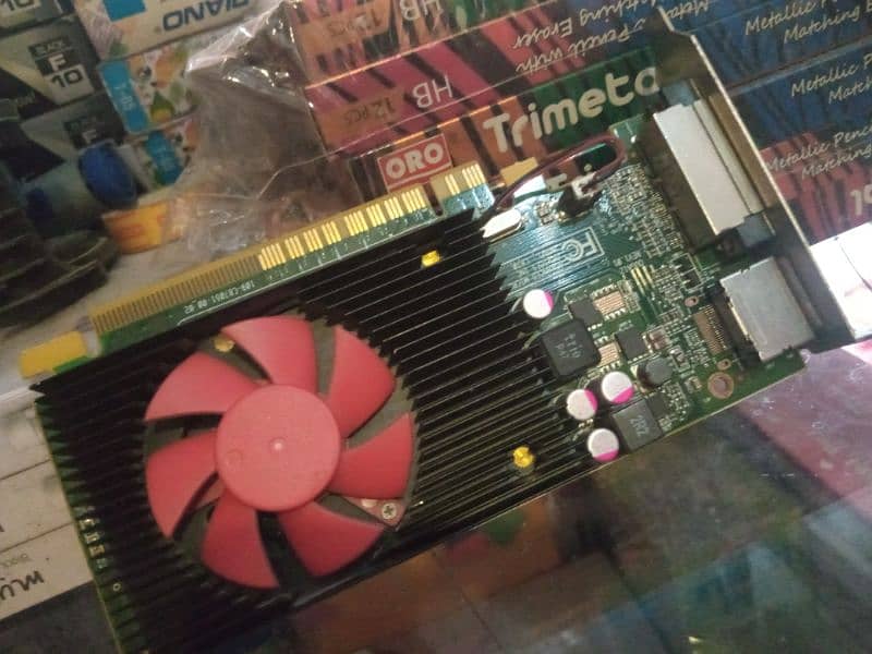 AMD Radeon R5 340x 2GB DDR3 4