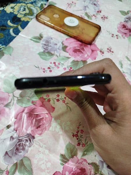 Xiomi Redmi Note 7 in superb condition 3