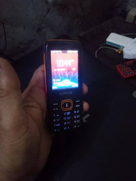 Dibble sim mobile with MP3 1