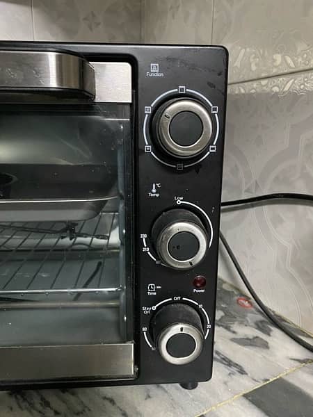 Dawlance 4215CR Baking Oven 1