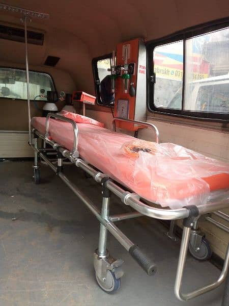 Ambulance manual stretcher aluminum 4