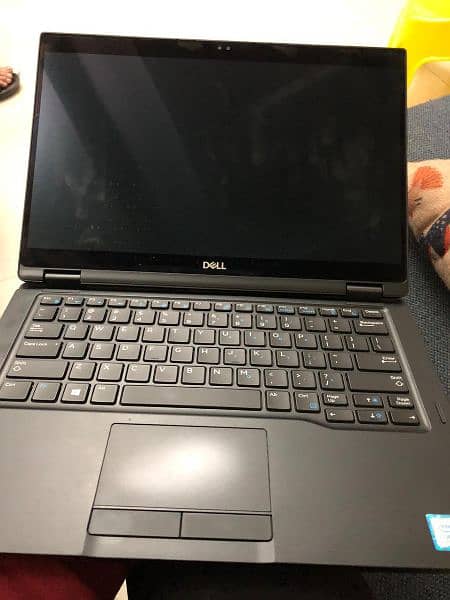 Dell laptop  7390 2in 1 1