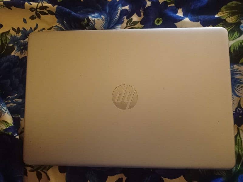 10th Generation HP Laptop 8/512 GB SSD,Open Box 1 year use + Cover 2