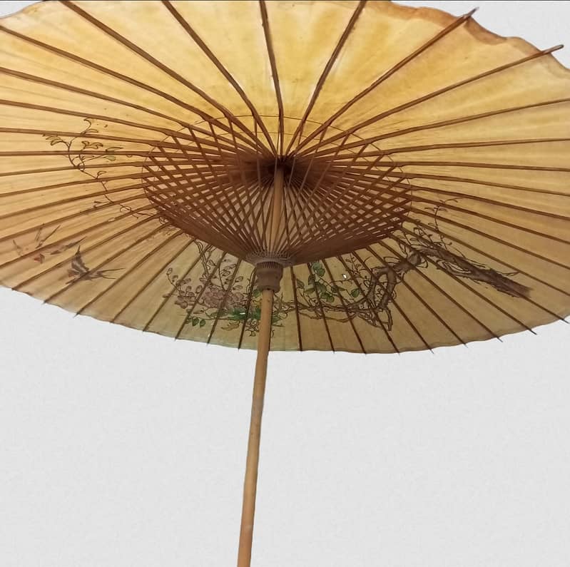 Big Wooden Umbrella - 320$ - Antique Chinese Oil Paper - Hand Painted 3
