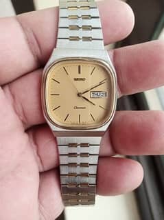 vintage Seiko Chronos quartz watch