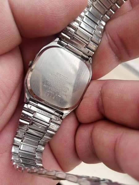 vintage Seiko Chronos quartz watch 7