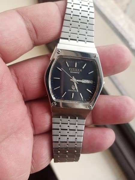 vintage Seiko Chronos quartz watch 9