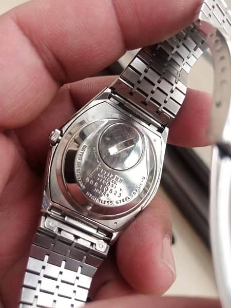 vintage Seiko Chronos quartz watch 10