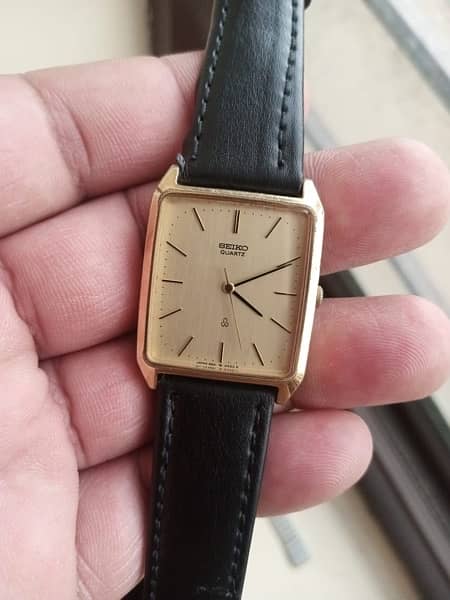 vintage Seiko Chronos quartz watch 17