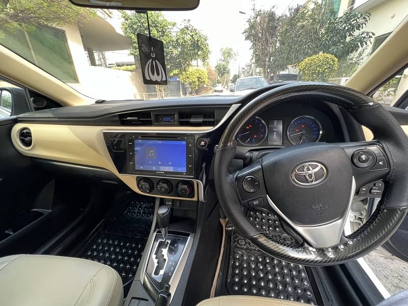 Toyota Corolla Altis 2018 Bumper to Bumper genuine Home used 12