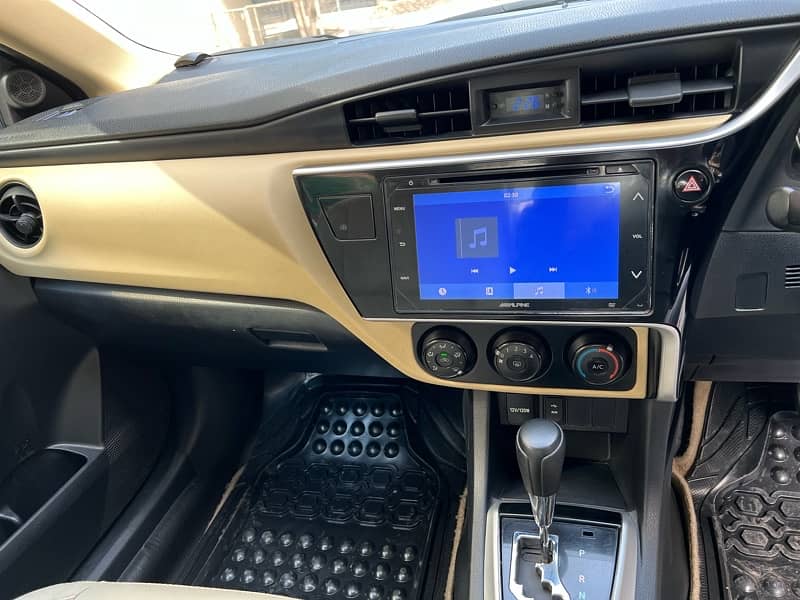 Toyota Corolla Altis 2018 Bumper to Bumper genuine Home used 14
