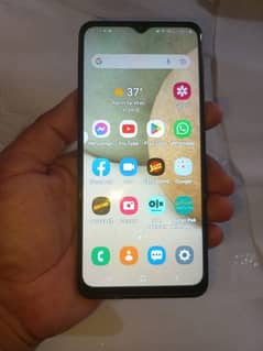 Samsung Galaxy  A12 4/64 black 0