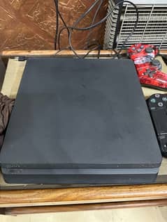 Ps4 Slim 1Tb Jail Break with 2 Controllers / 18 games Condition 10/10
