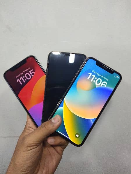 iphone 11 pro PTA approved 256GB,64 GB 2