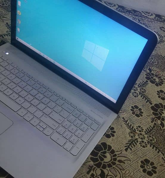 hp aptop for sale 0