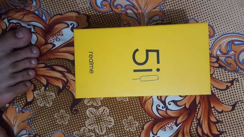 Realme 5i with Box | 9/10 | Panel changed only 9